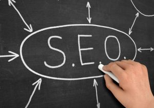 راهکارهای نوین برای افزایش درآمد از آرایشگری زنان بدون اینترنت